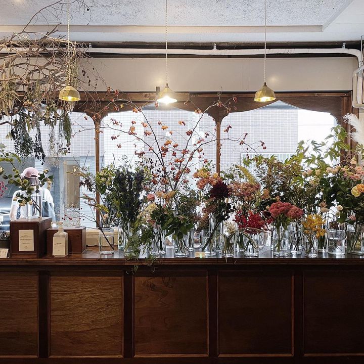 花のある暮らし 過ごせてる 東京にある雰囲気の良いフラワーカフェ7選 Retrip リトリップ