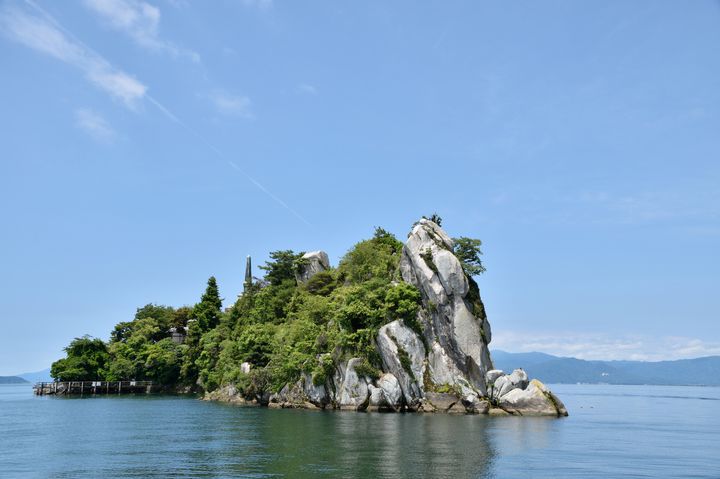 湖に島 琵琶湖にうかぶ４つの島をクルージング Retrip リトリップ