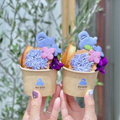 12805651adce31-1487-4a8b-8bda-