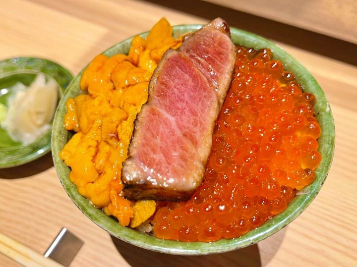 本当に美味い丼は光る。東京都内の“美味すぎてキラキラ光る”丼10選