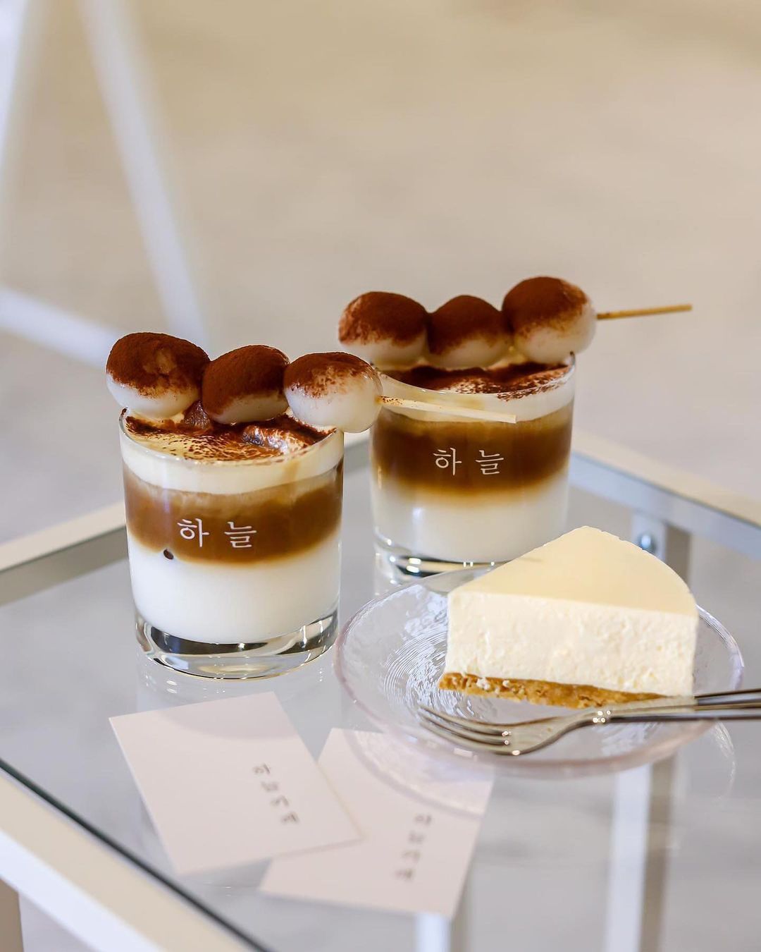 韓国カフェ で見つけた 大阪のトレンド感満載のおしゃカフェ7選 Retrip リトリップ