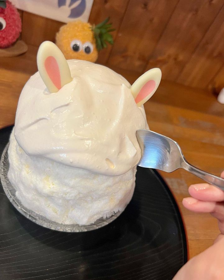 エッグタワーケーキ&タルトうさぎちゃん(白) 【公式通販】