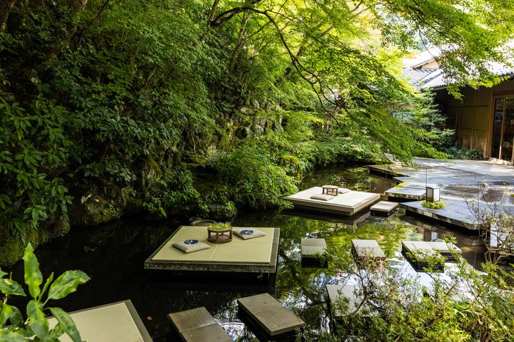 【終了】自然の涼を体感することで、京都ならではの夏の風情を満喫。「星のや京都」にて「奥嵐山の納涼滞在」開催