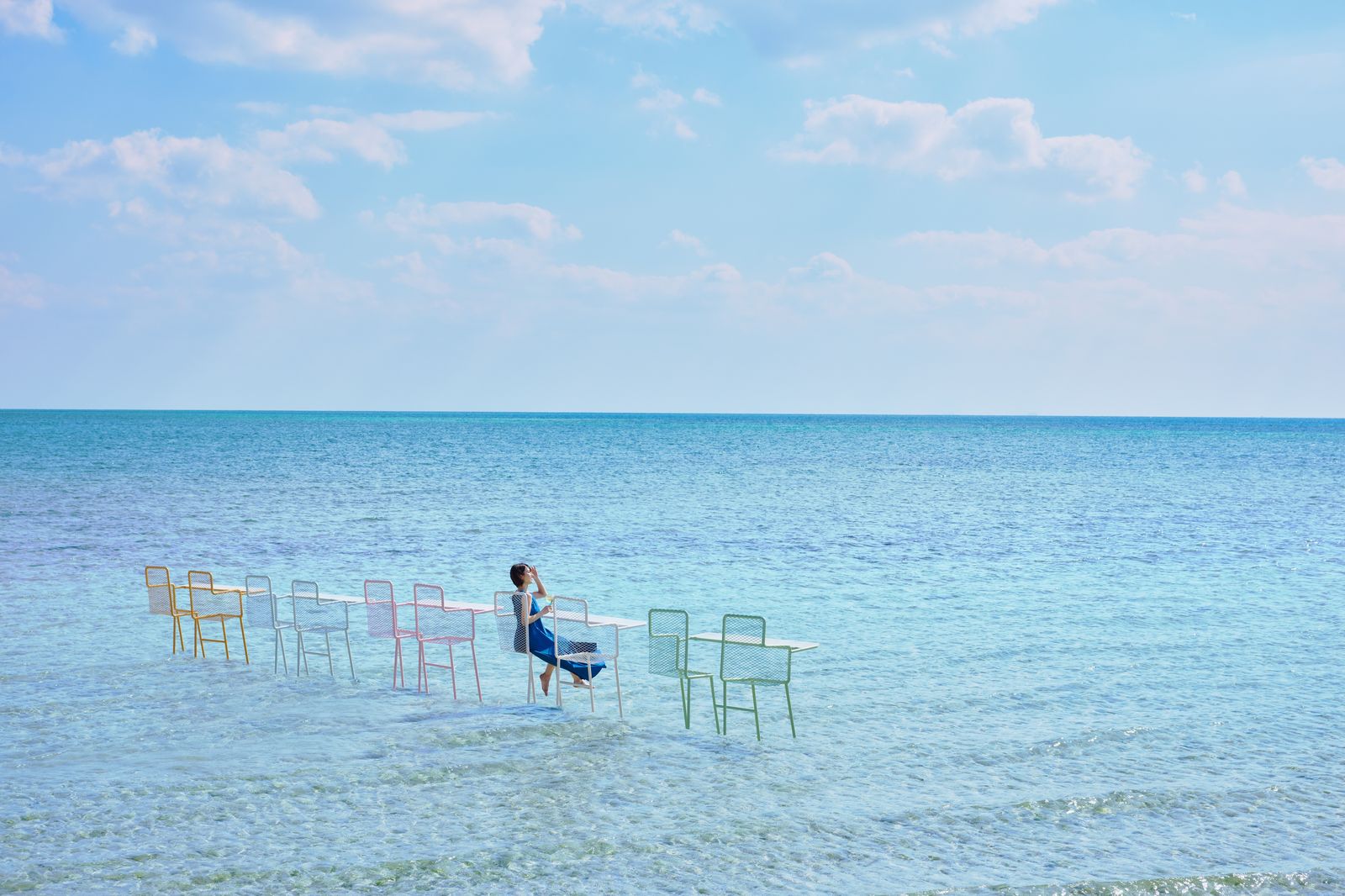 終了】【リゾナーレ小浜島】碧い海の絶景を眺めながら、海上の