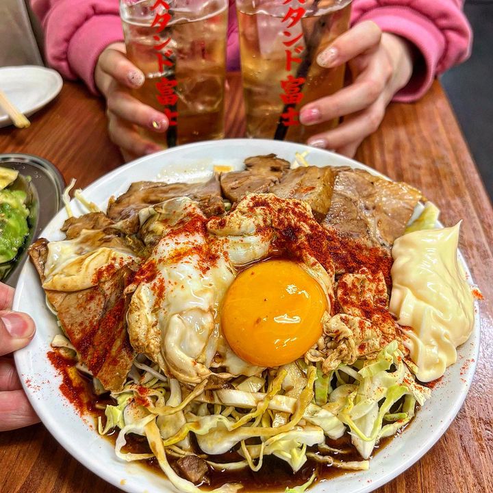 積もる話と唸る飯。東京都内の“2022年を締める”知られざる居酒屋13選
