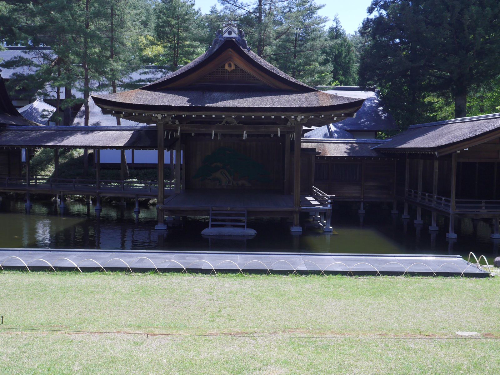 能楽殿(身曾岐神社)