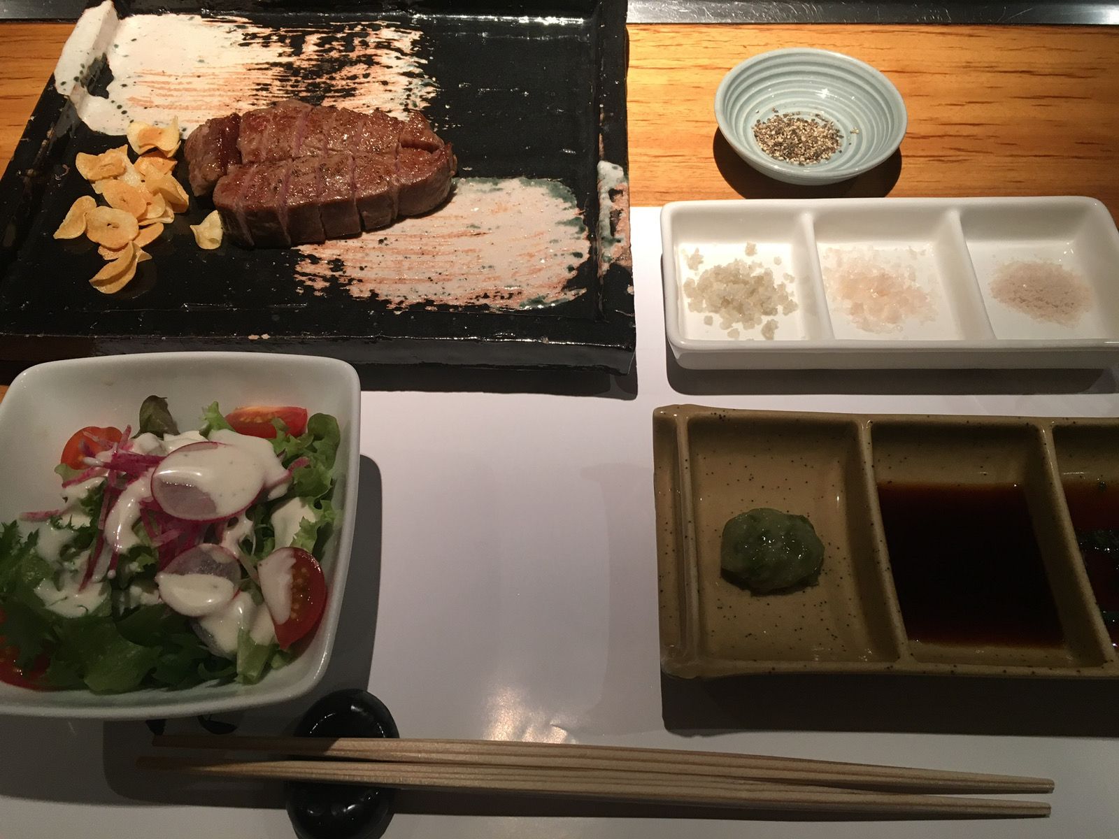 鉄板焼 ひだ