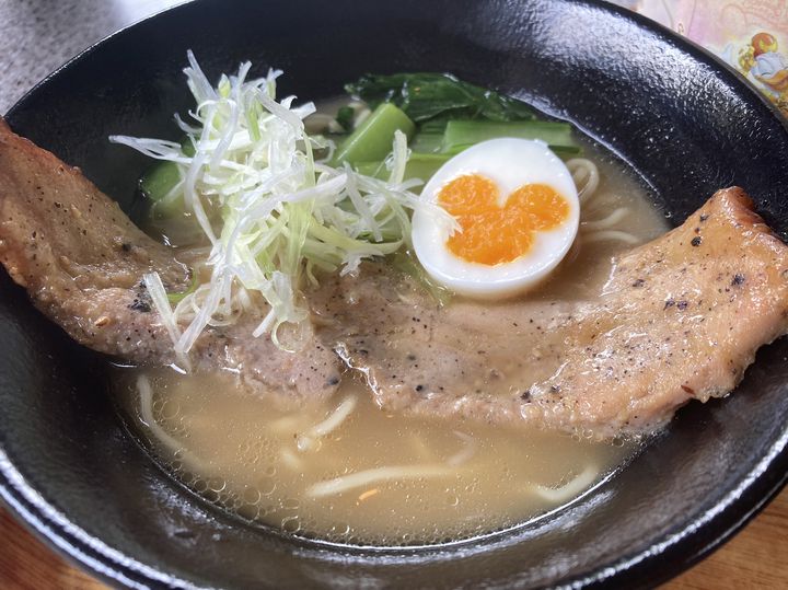 【2025最新】東京ディズニーランドのおすすめランチ18選!エリア別・目的別ガイドと予約・子連れ・穴場情報も