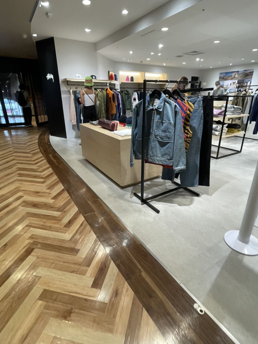 ステューシー横浜 | STUSSY Yokohama Chapter | くふうトリップ（旧