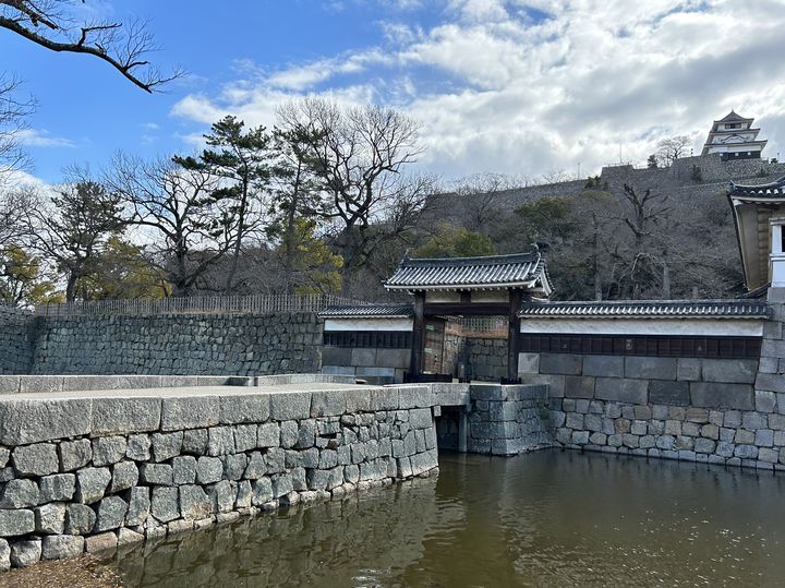 丸亀城 大手二の門