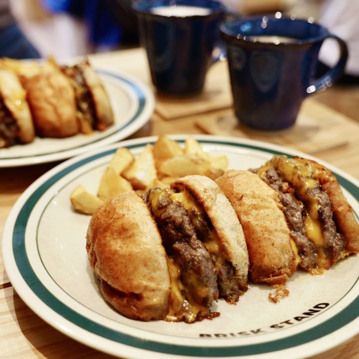 話題のグルメバーガー専門店が鎌倉にオープン！「BRISKSTAND KAMAKURA