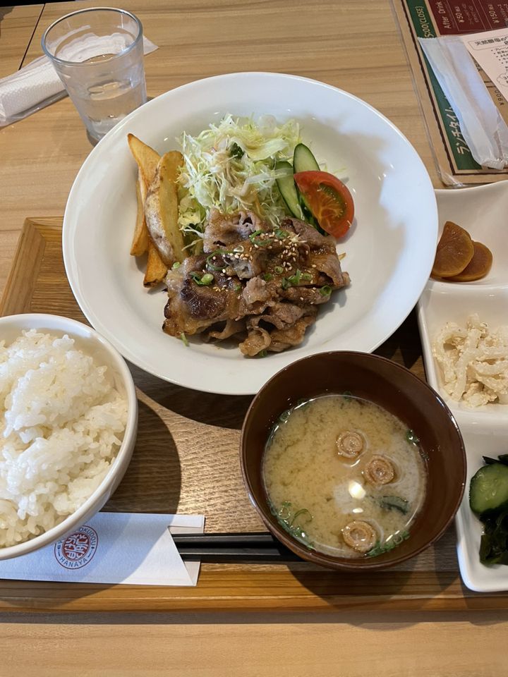 ファーマーズレストランはなや（旧：洋食堂はなや）>